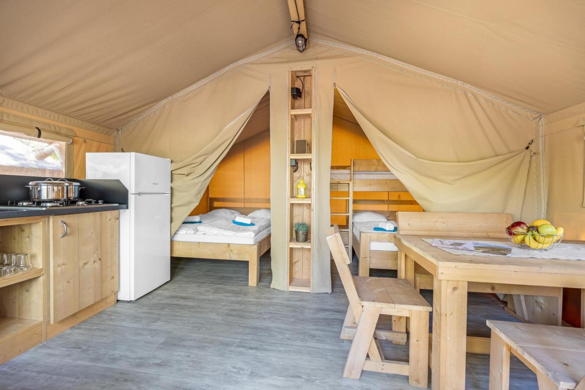 Easyatent Camping Stella Maris 우마그 객실 사진